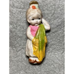 VINTAGE 3 3/4 INCH BISQUE‎ GIRL DOLL SPANISH COMB IN HAIR MADE IN JAPAN A179